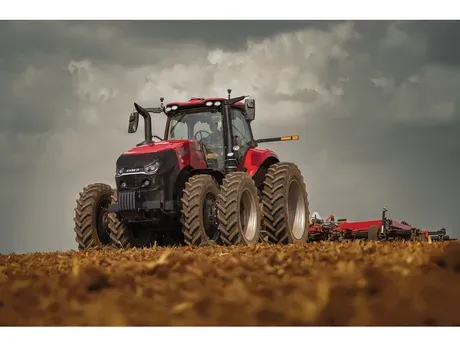 Case IH Magnum 265