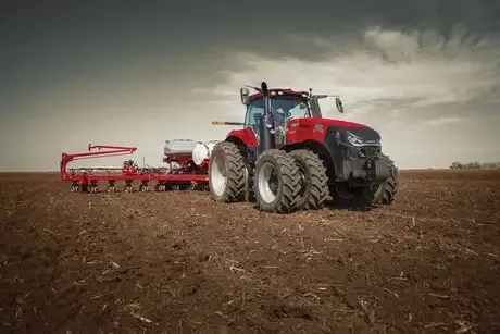Case IH Magnum 385