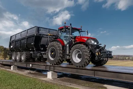 Case IH Optum 340