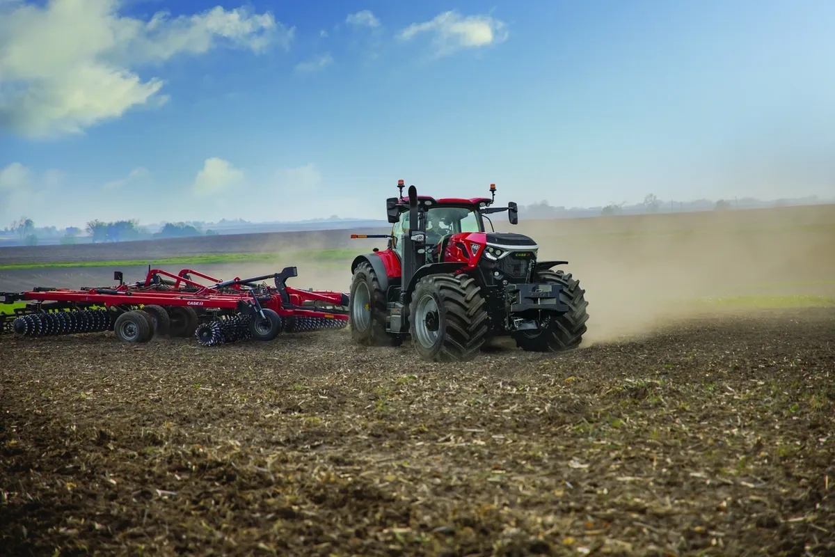 Case IH Optum 360