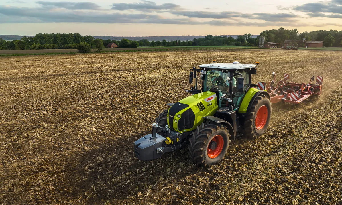 CLAAS ARION 630 CMATIC