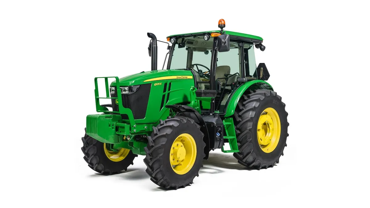 John Deere 6105E