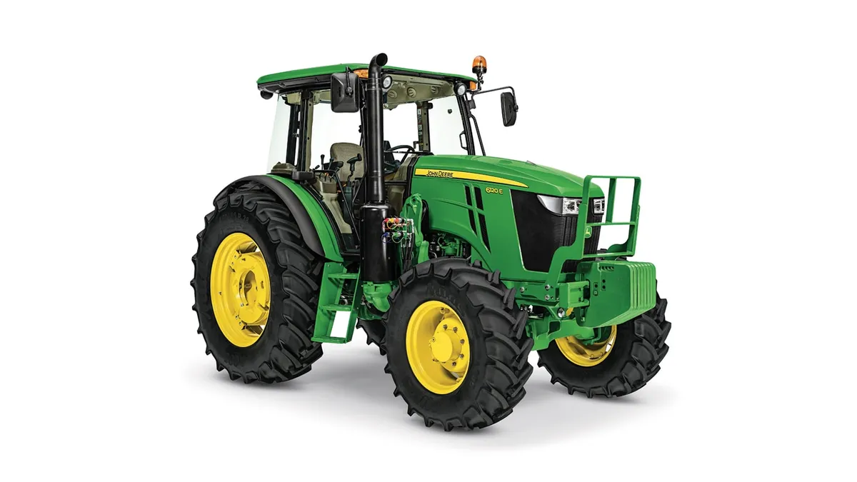 John Deere 6120E