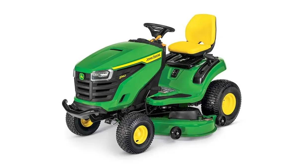 John Deere S140