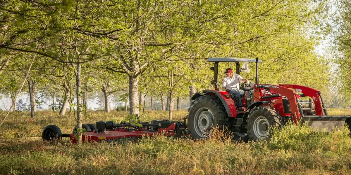 Massey Ferguson 5711 D
