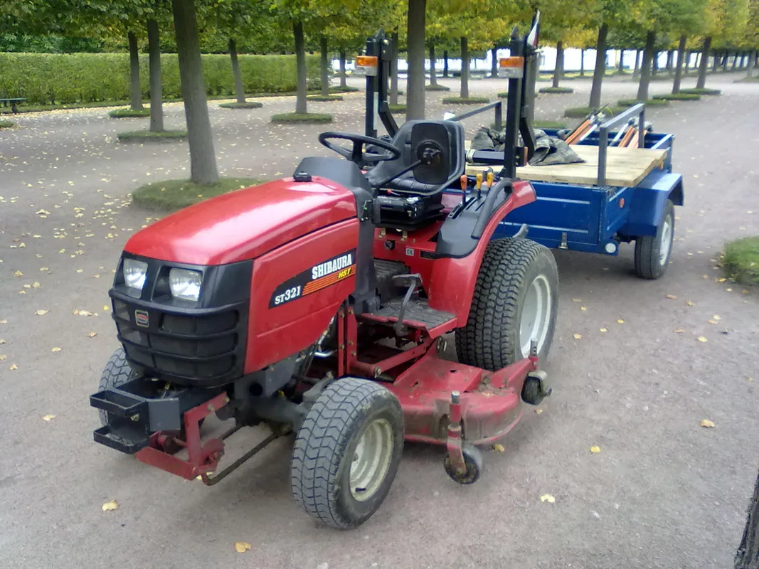Shibaura ST318